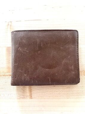 Himi Coffee Brown Leather RFID Bifold Wallet